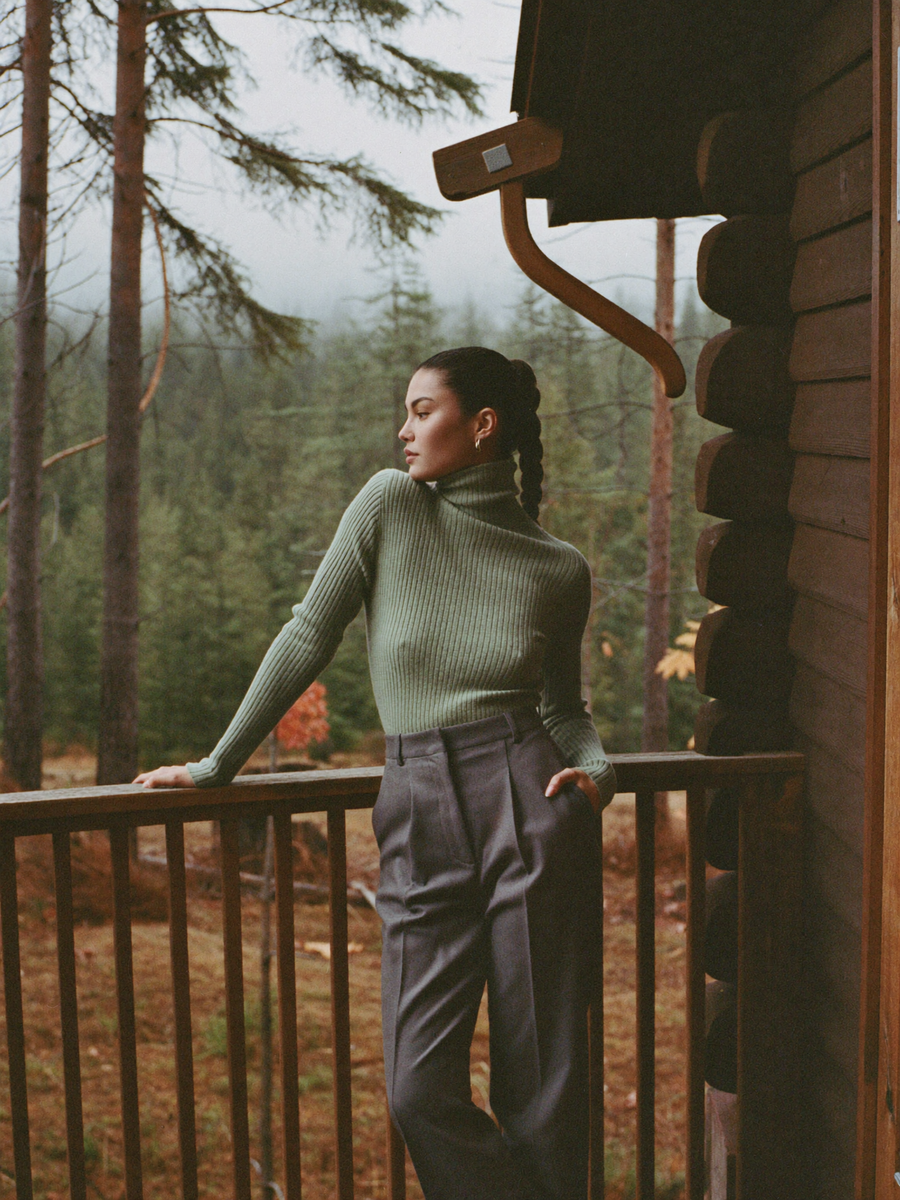 Ribbed turtleneck, oat trousers