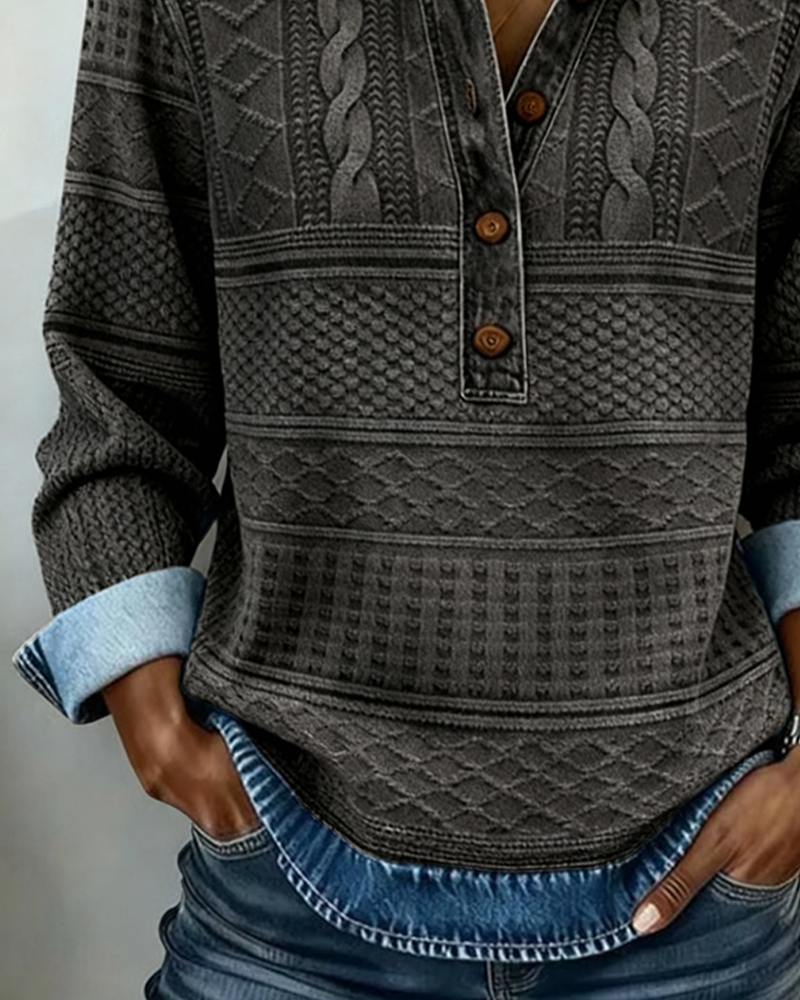 Lyra | Trendy Sweatshirt with Half Button