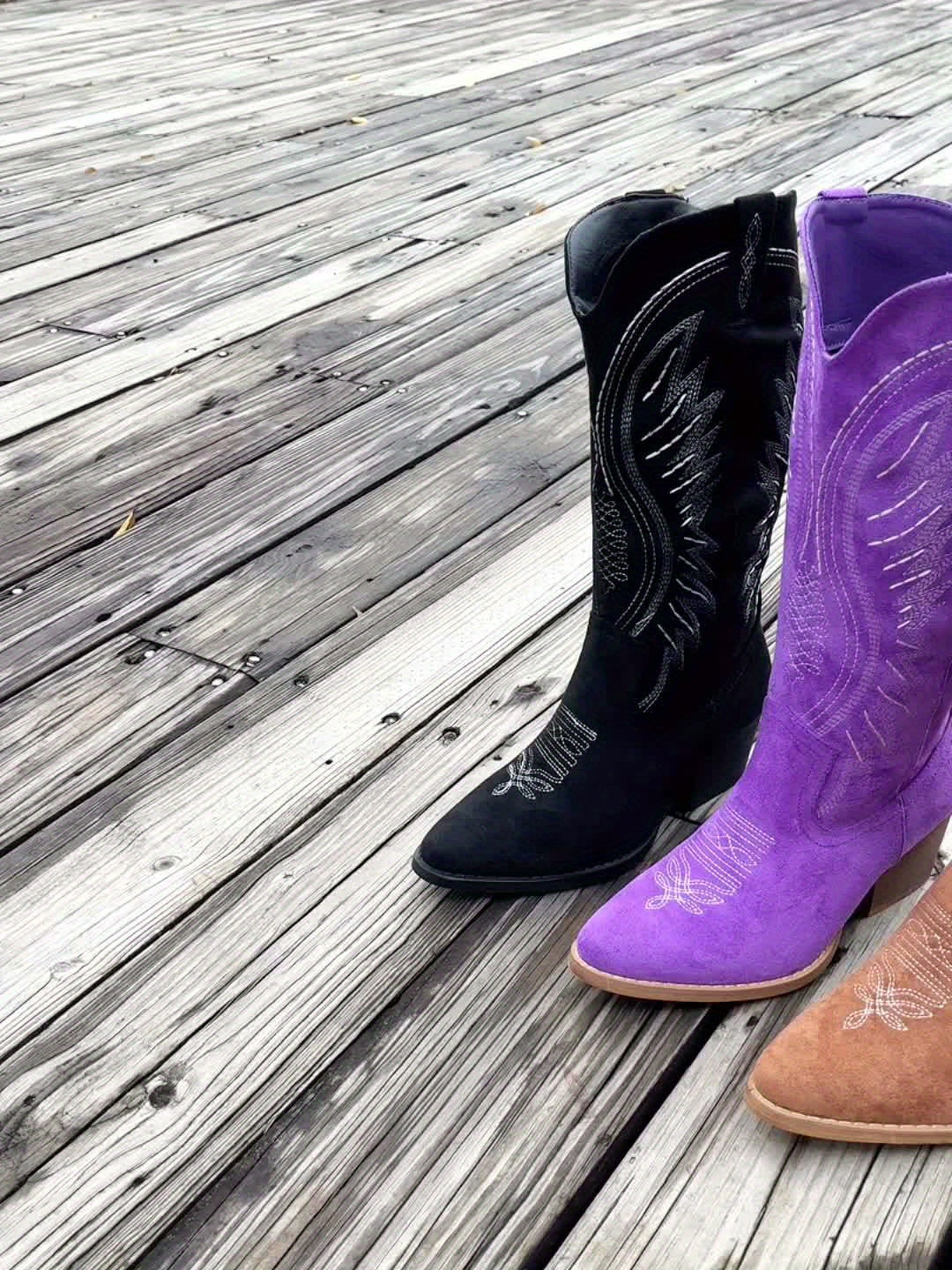 Delaney | Western Embroidered Detailing Cowboy Boots