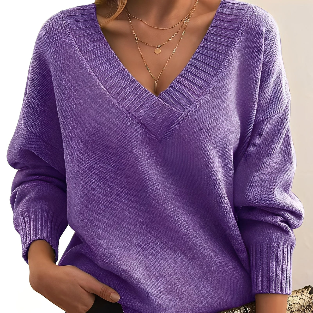 Elexa - Cozy V-neck sweater