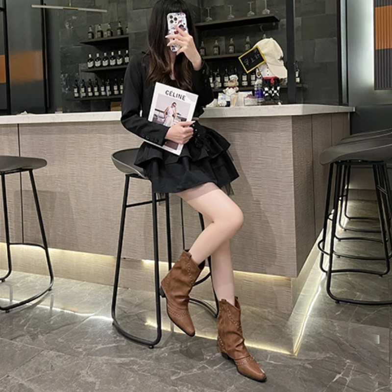 Winnifred | Low Heel Ankle Boots