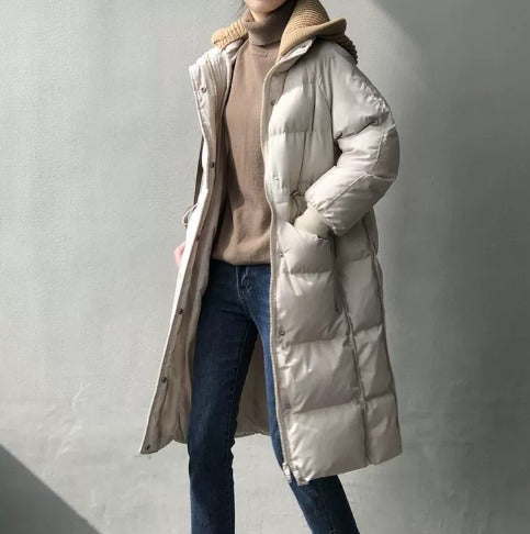 Women’s Long Hooded Quilted Winter Coat with Contrast Sleeve Stripes – Relaxed Fit Padded Outerwear with Ribbed Cuffs for Everyday Cold-Weather Dressing
