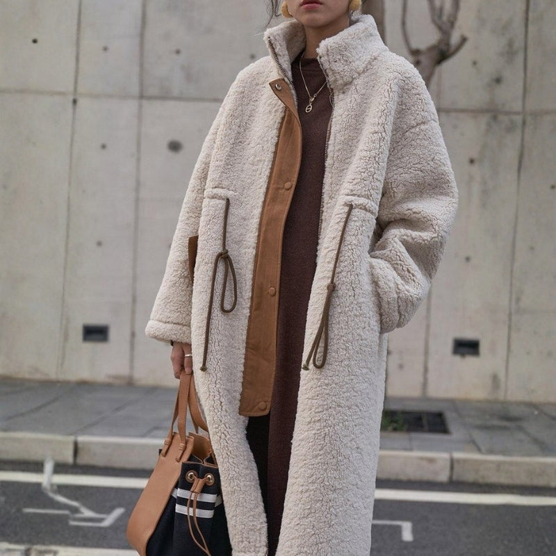 Women’s Longline Teddy Fleece Winter Coat with High Collar and Adjustable Drawstring Waist – Cosy Zip-Up Outerwear for Cold Weather