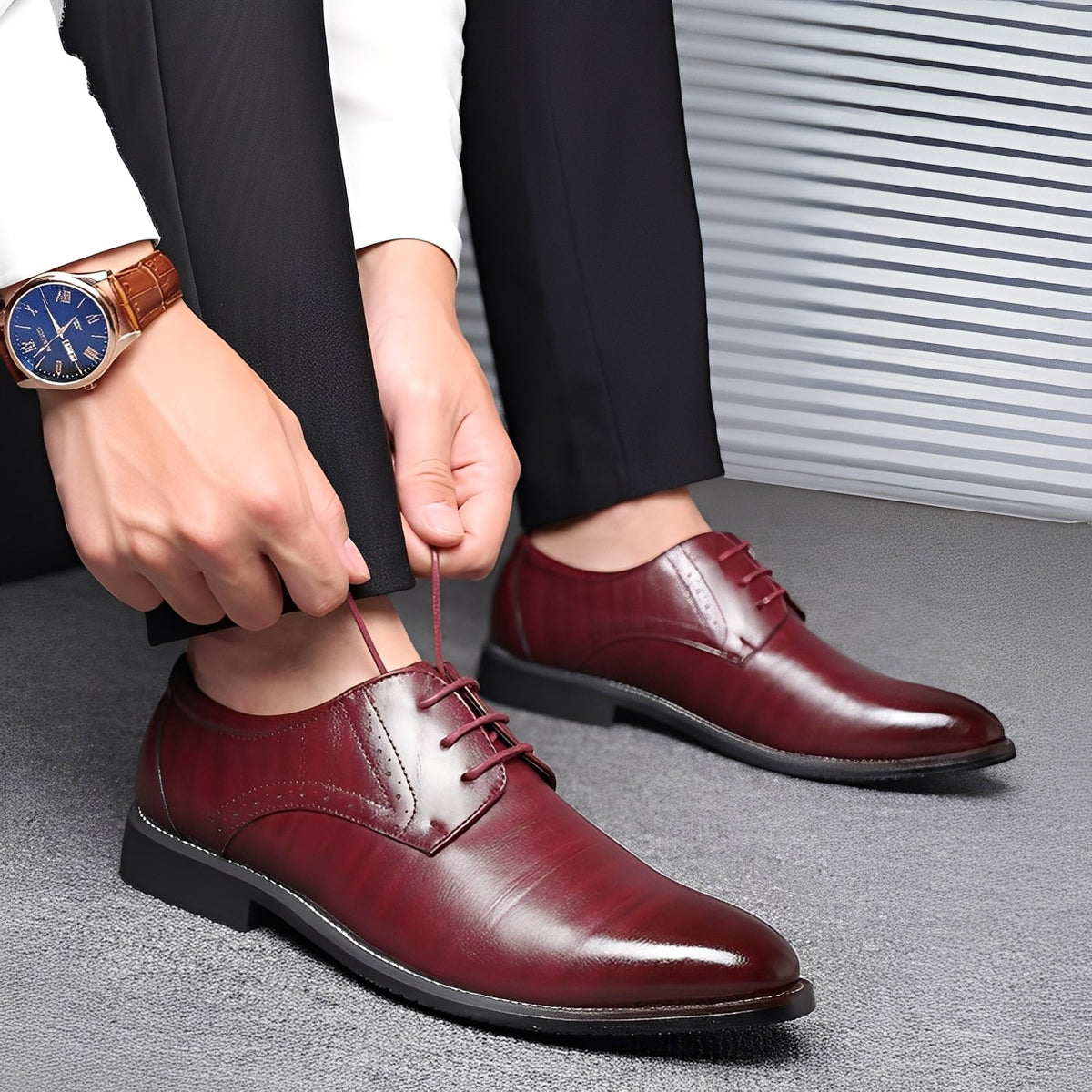 Men’s Lace-Up Derby Dress Shoes