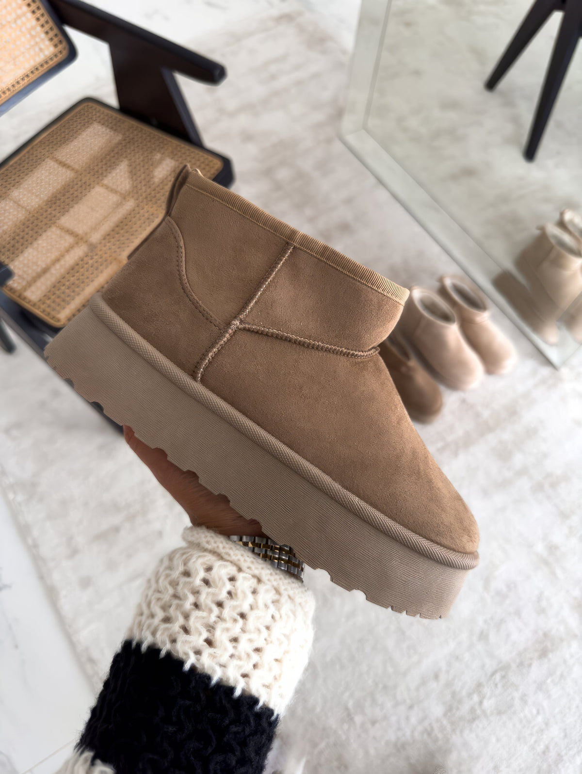 Adelaide | Pull-On Platform Ankle Boots