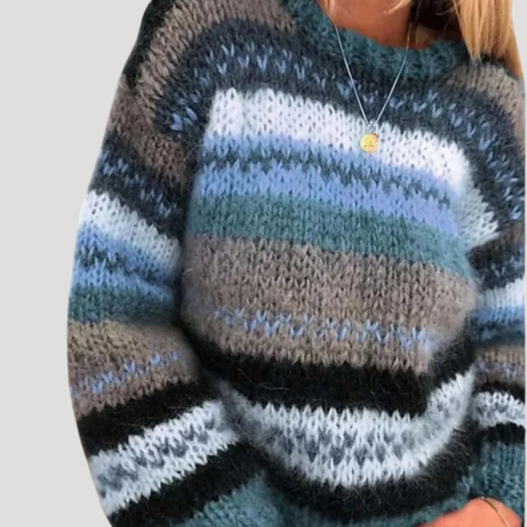 Women’s Oversized Striped Sweater with Fluffy Textured Knit – Relaxed Round-Neck Design with Voluminous Sleeves for Winter Layering