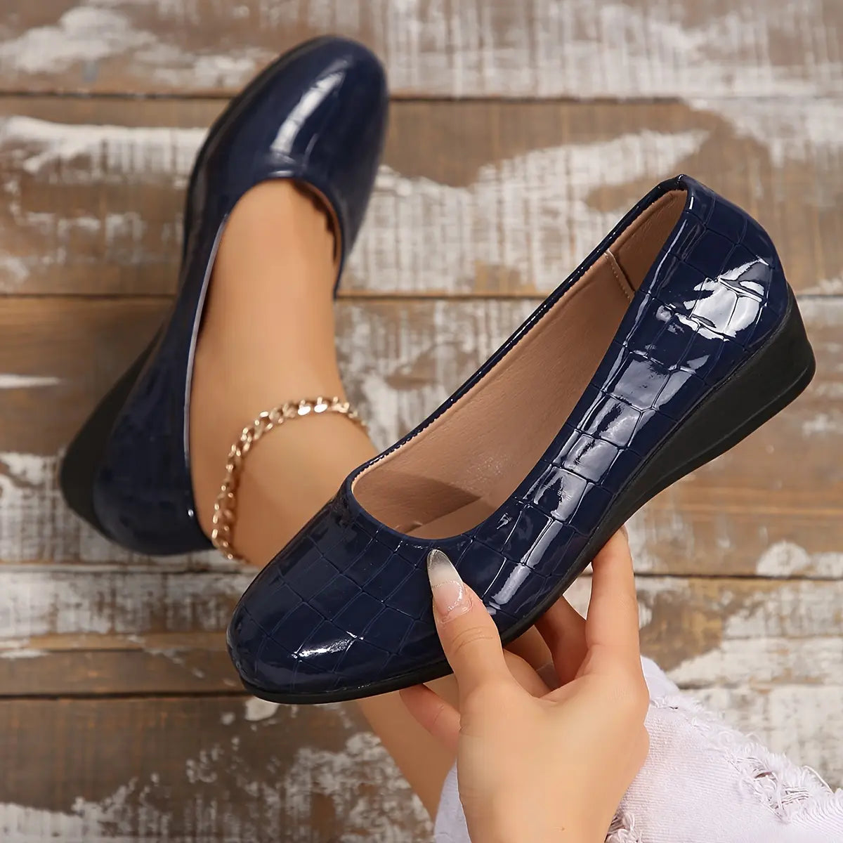 Women's Patent Wedge Shoes Croc-Effect Slip-On
