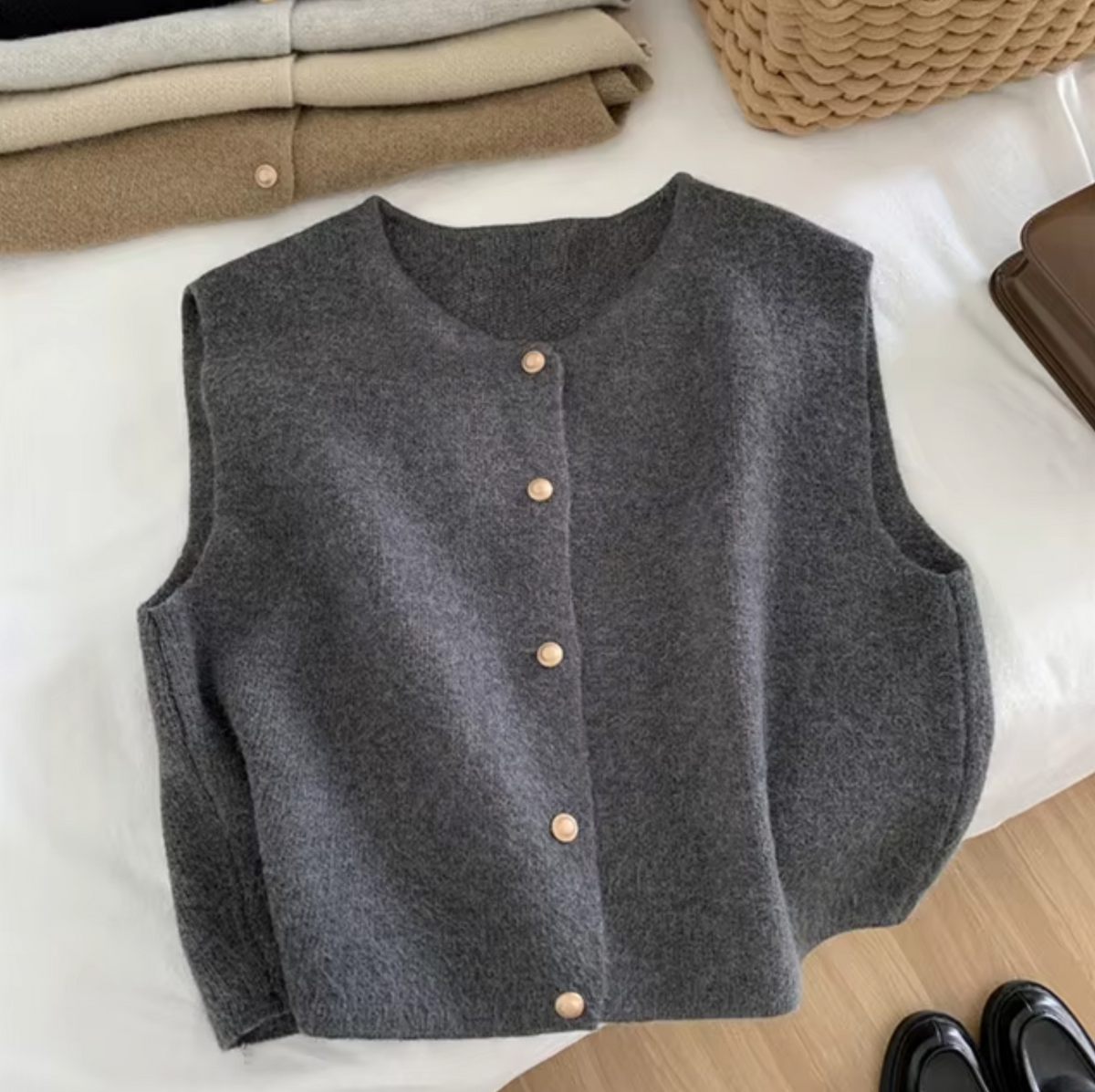 Women's Cable Knit Sweater Vest | Sleeveless Layering Top