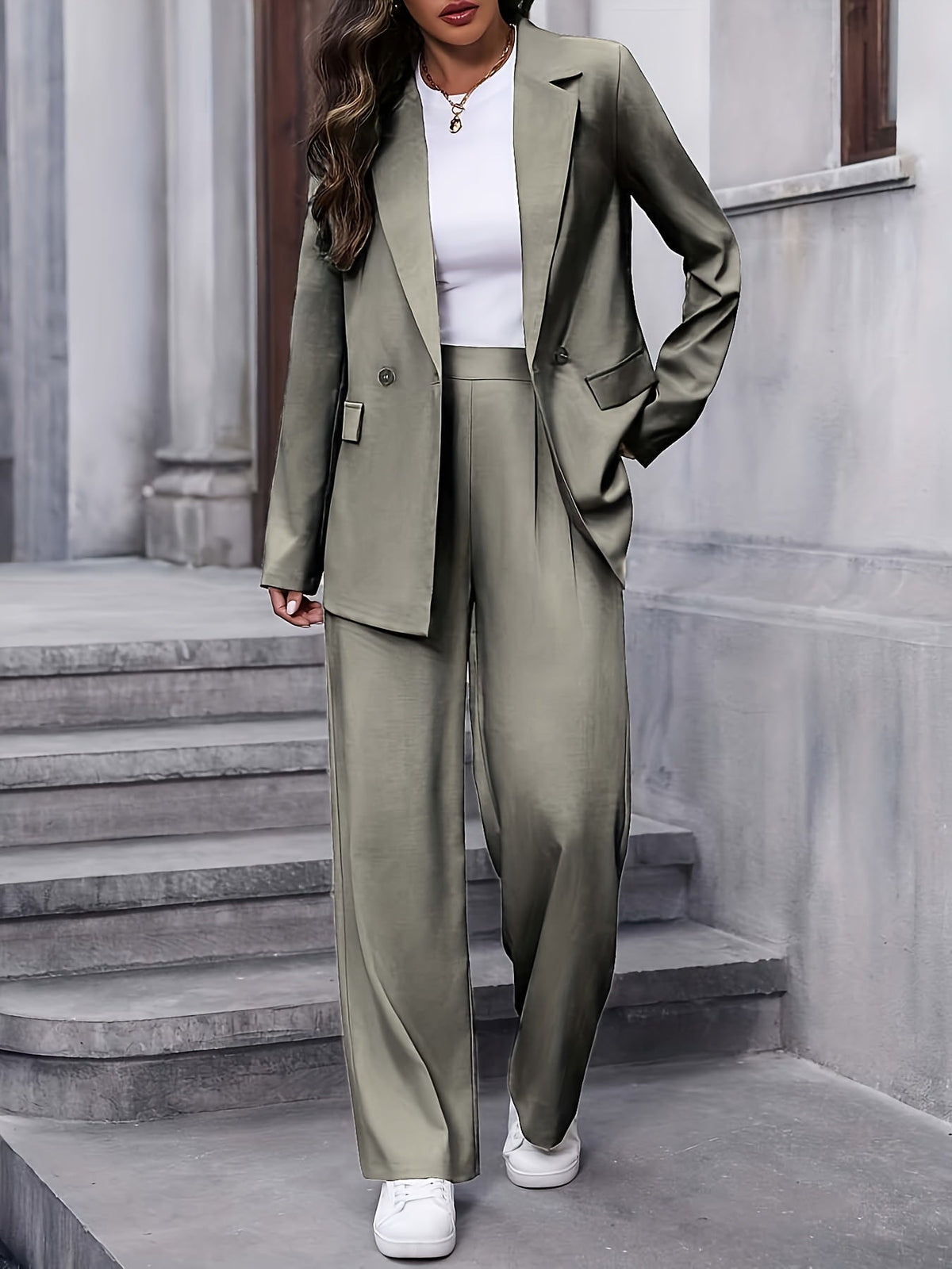 Women’s Relaxed Blazer & Wide-Leg Trouser Set