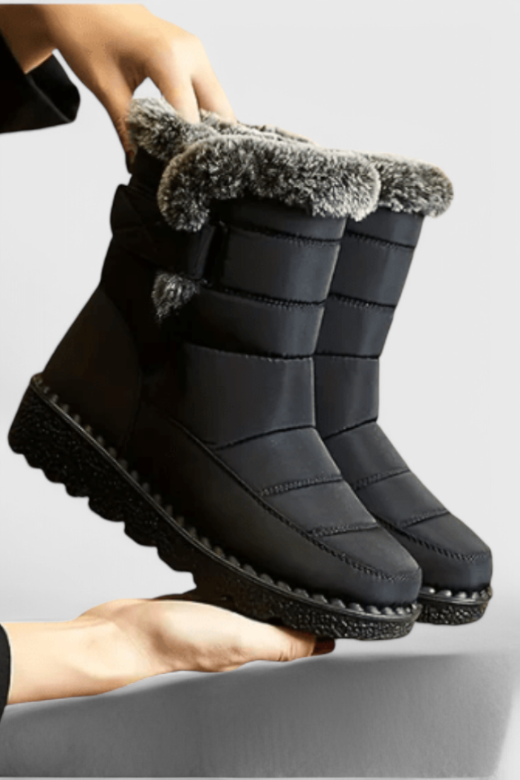 Leona | Quilted Ankle Boots