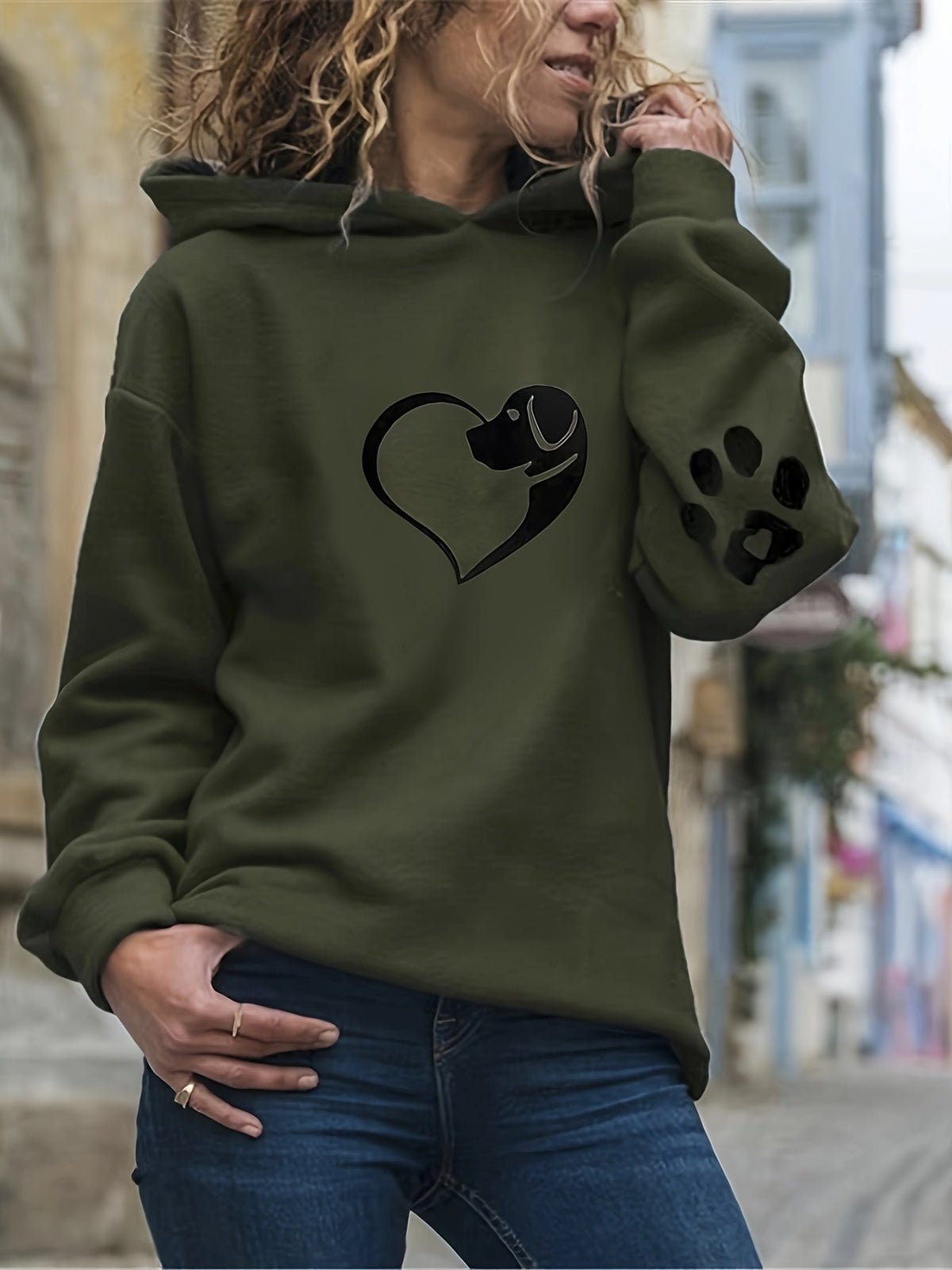 Women's Relaxed Fit Dog Heart Print Pullover Hoodie with Paw Print Sleeve Detail – Soft Long Sleeve Hooded Sweatshirt with Adjustable Drawstrings for Comfortable Casual Everyday Wear and Dog Lovers