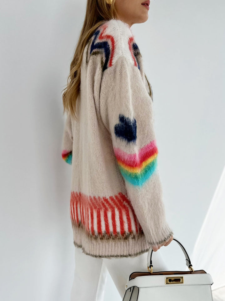 Women’s Soft Fluffy Knit Cardigan with V-Neck and Button Front – Relaxed Printed Layer for Autumn and Winter