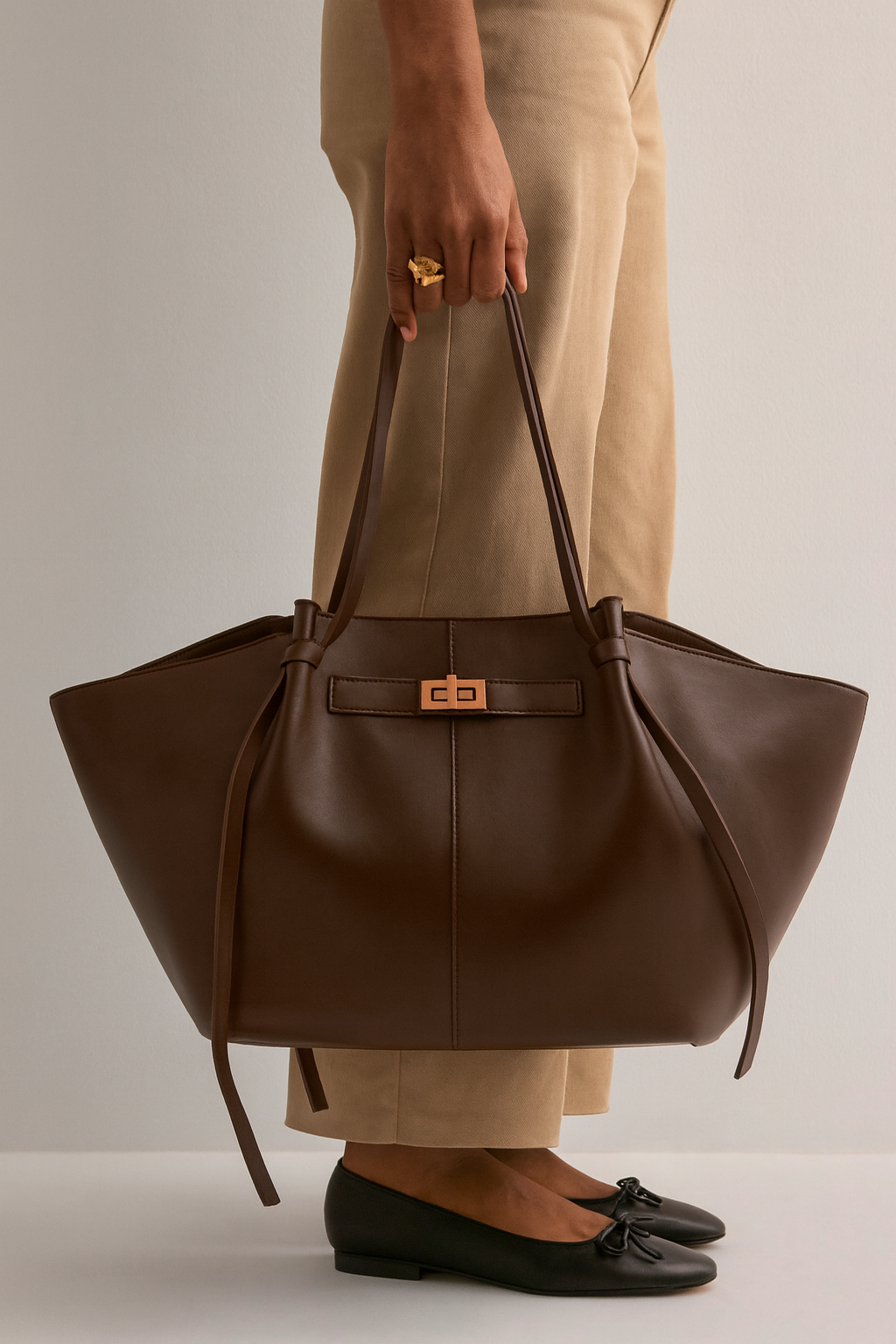 Women’s Large Tote Bag With Shoulder Straps