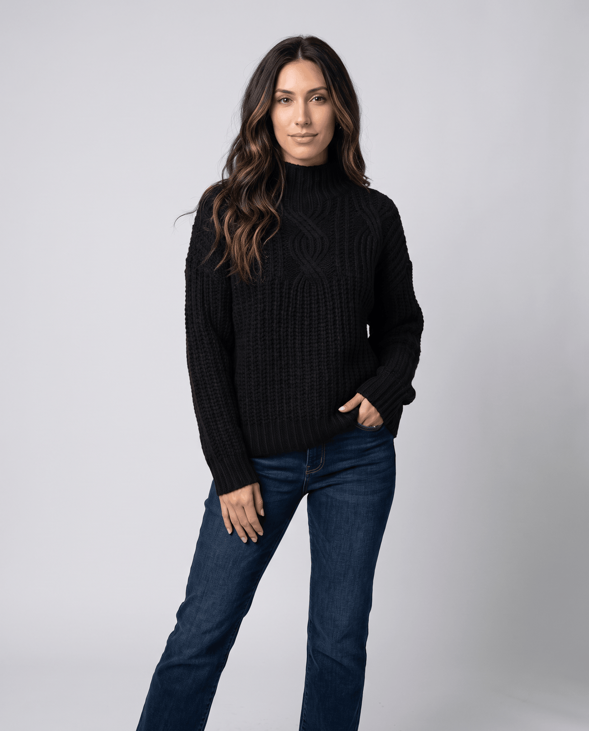 Chunky Cable Knit Sweater – Mock Neck & Relaxed Fit | Amelie