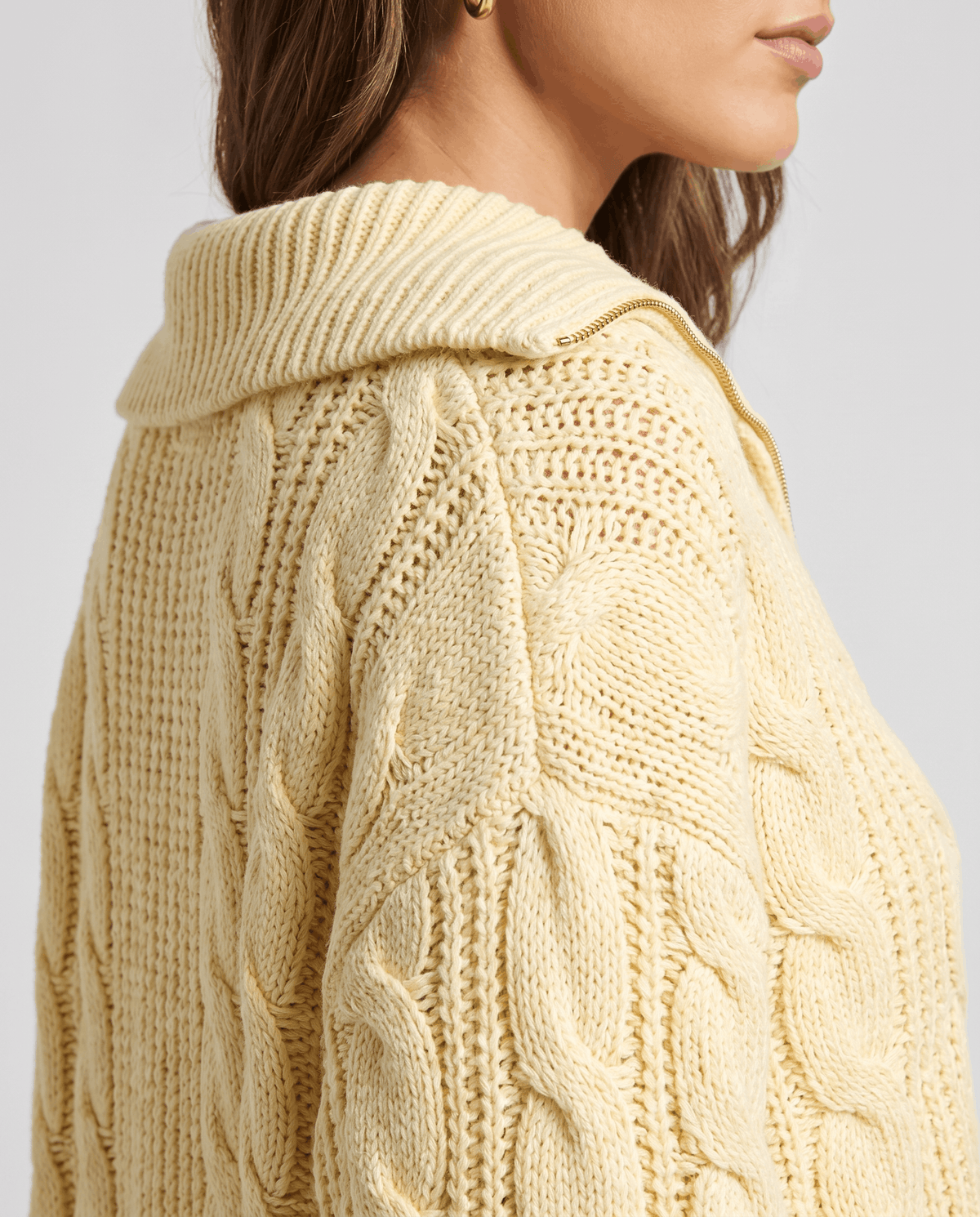 Chunky Cable Knit Sweater – Stand Collar & Half-Zip | Hanah