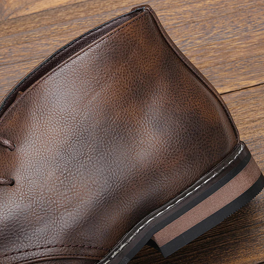Pembroke Leather Chukka Boots