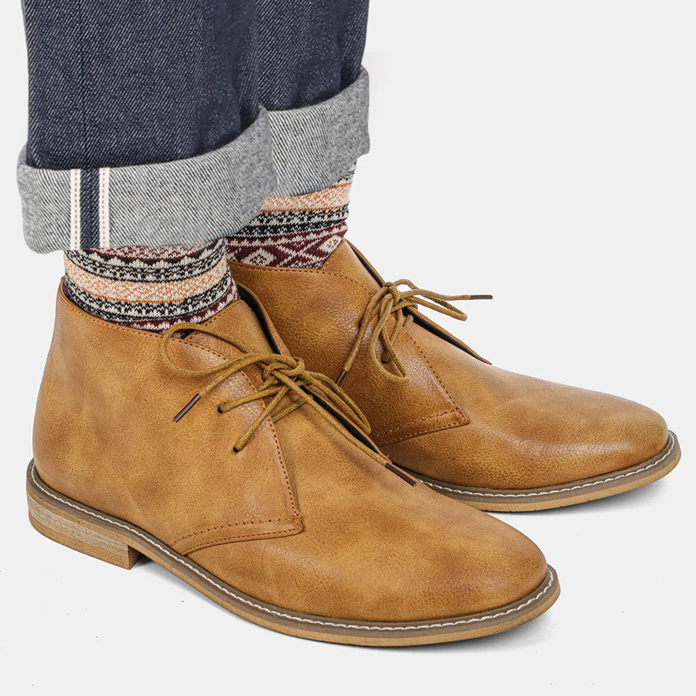 Pembroke Leather Chukka Boots