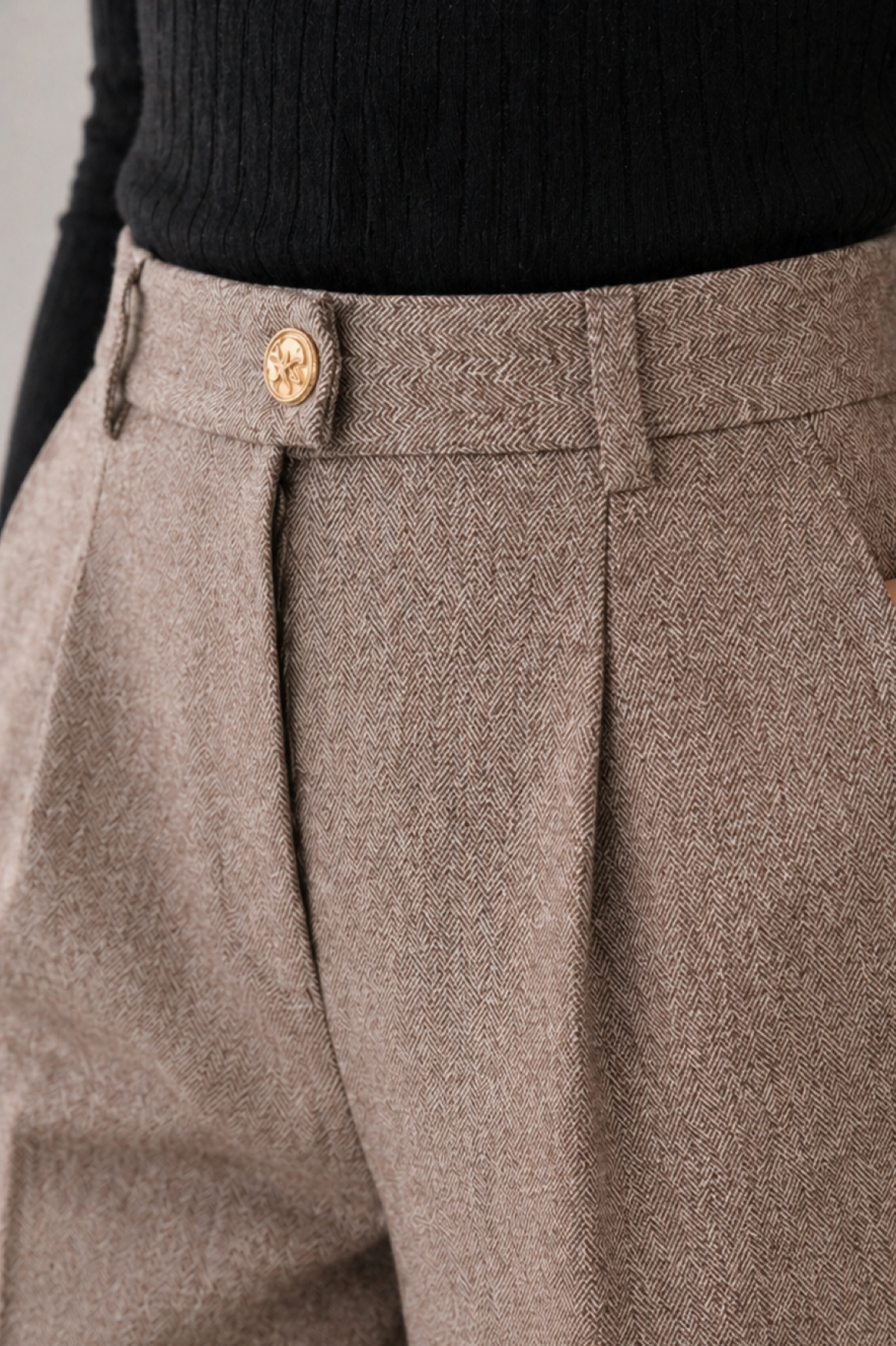 Women’s High-Waisted Straight-Leg Tailored Trousers