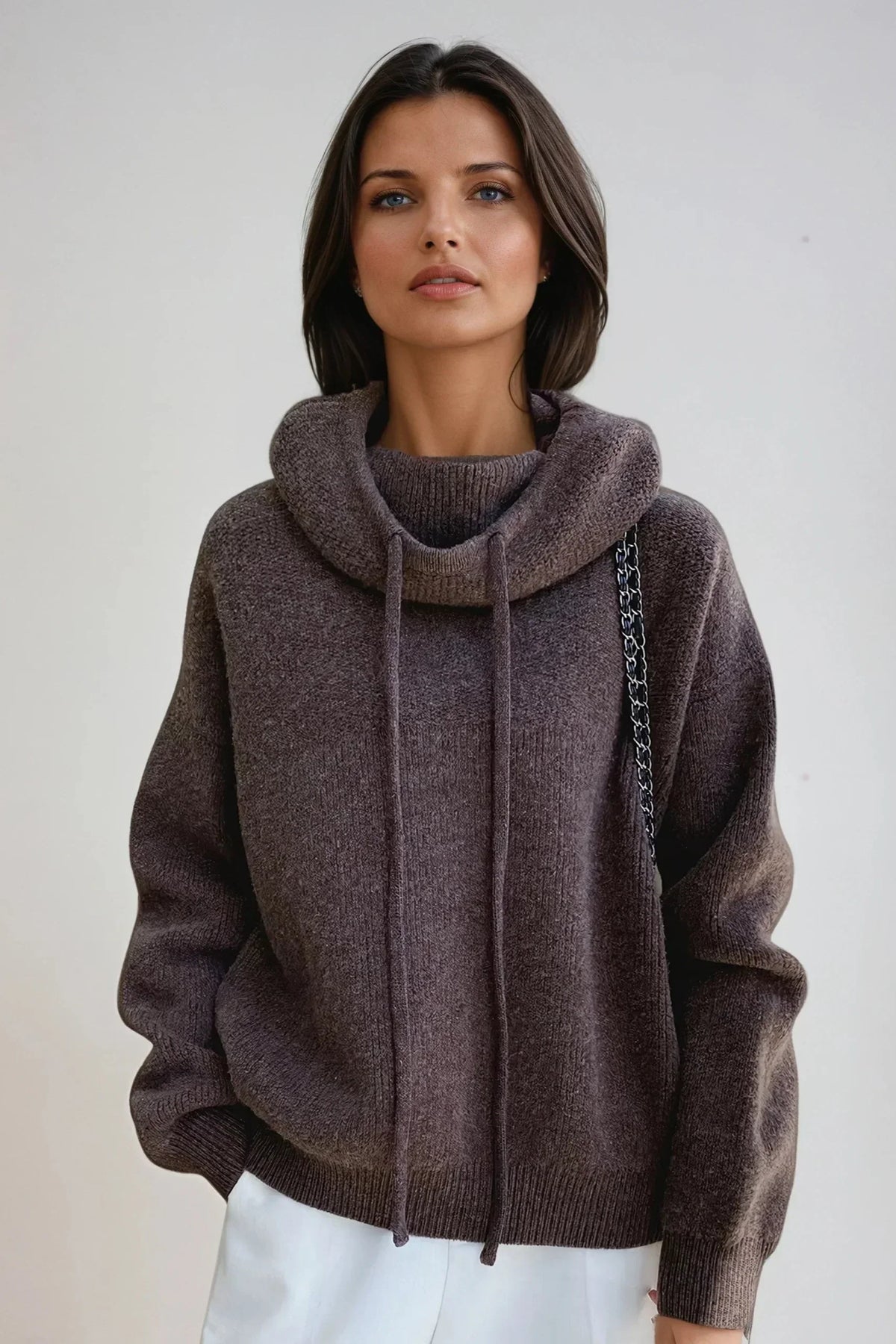 Women's Oversized Hooded Knitted Sweater with High Cowl Neck and Adjustable Drawstrings – Chunky Textured Long Sleeve Pullover with Relaxed Fit and Ribbed Trims for Cosy Autumn and Winter Casual Wear