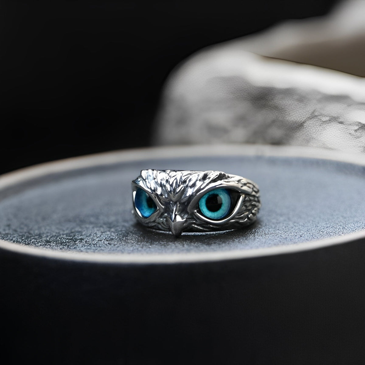 Brianna – Adjustable lucky ring with owl in silver and opal