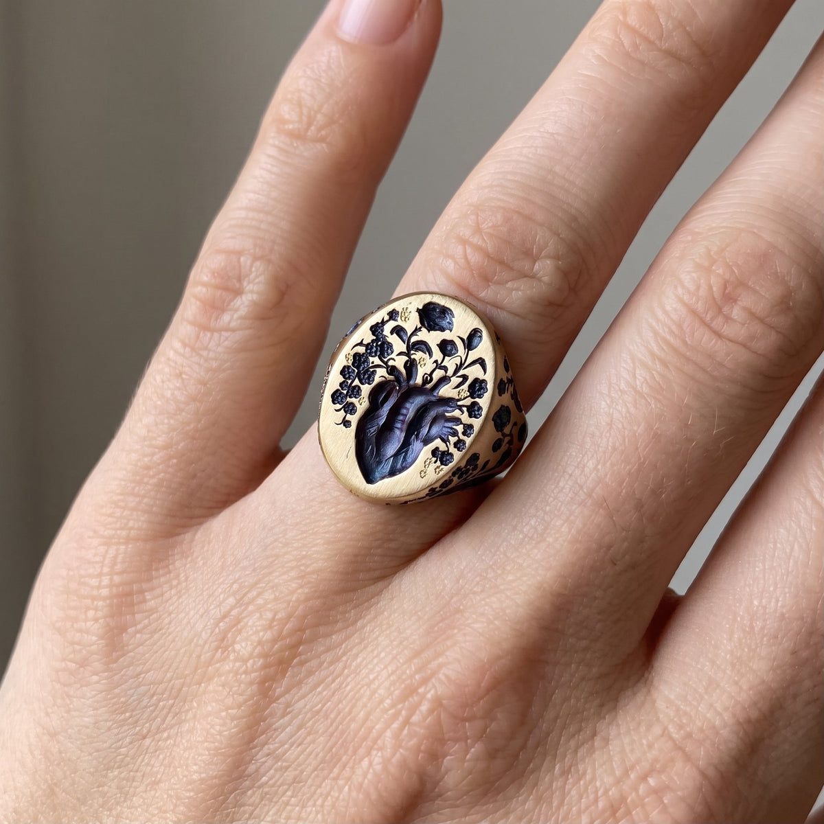 Han – Vintage floral gold ring