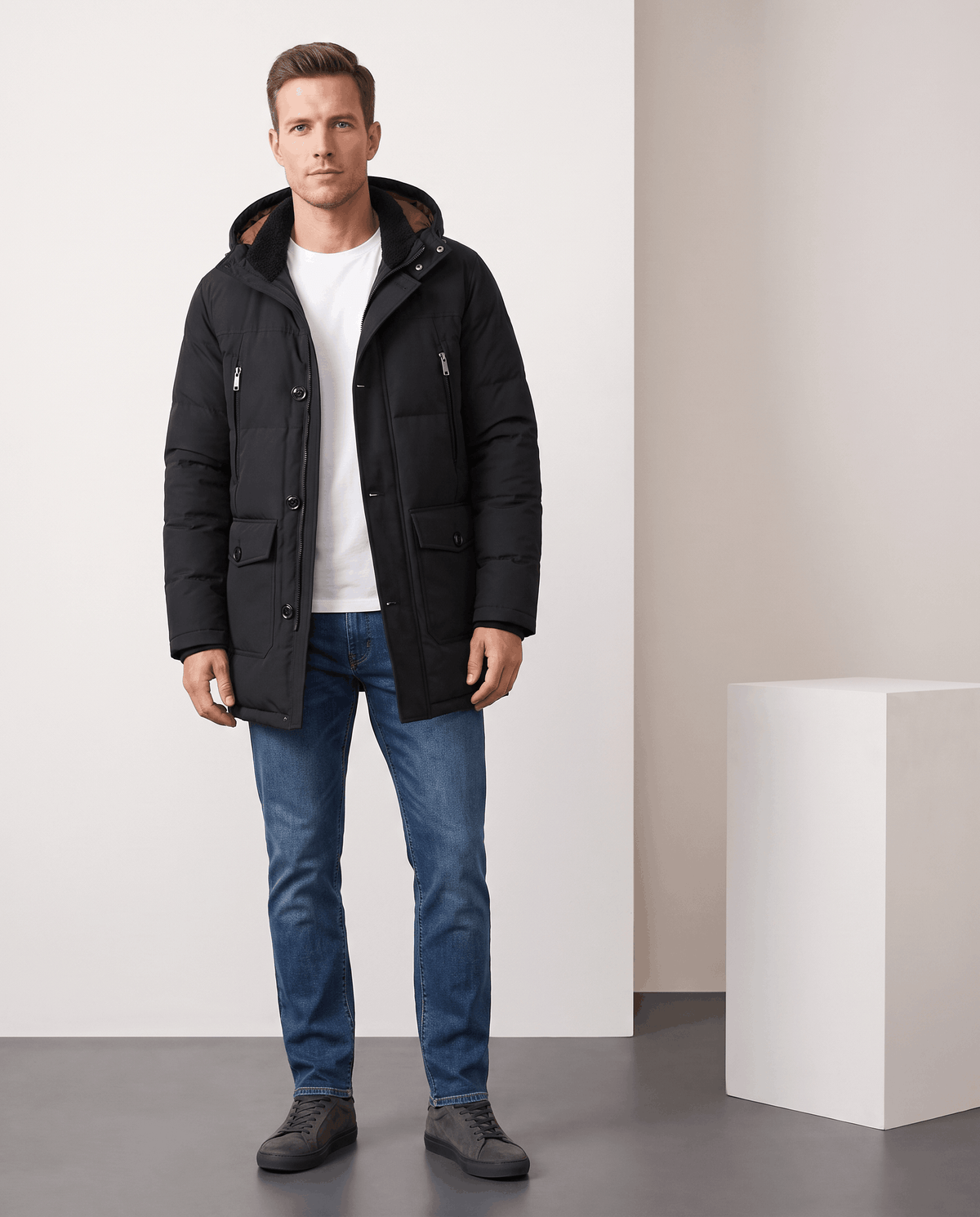 Insulated Winter Parka – Hooded Design & Multi-Pocket Utility | Oliver