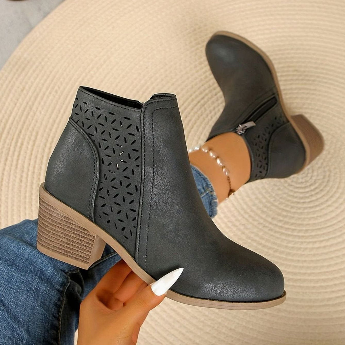 Juliana - Women's Ankle Boots with Chunky Block Heel