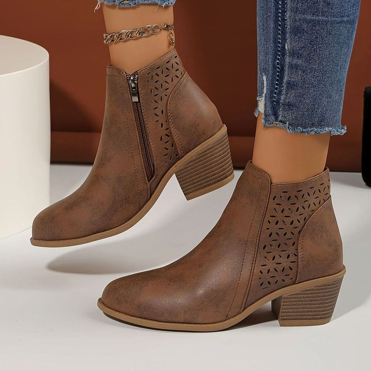 Juliana - Women's Ankle Boots with Chunky Block Heel
