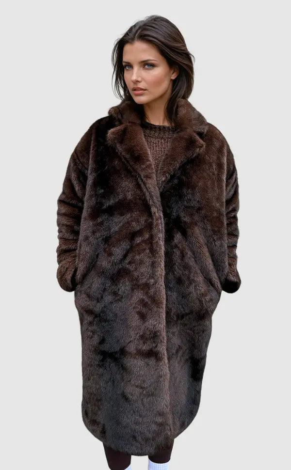 Women’s Long Faux Fur Winter Coat with Classic Lapels and Side Pockets – Relaxed Fit Plush Outerwear for Elegant Cold-Weather Dressing