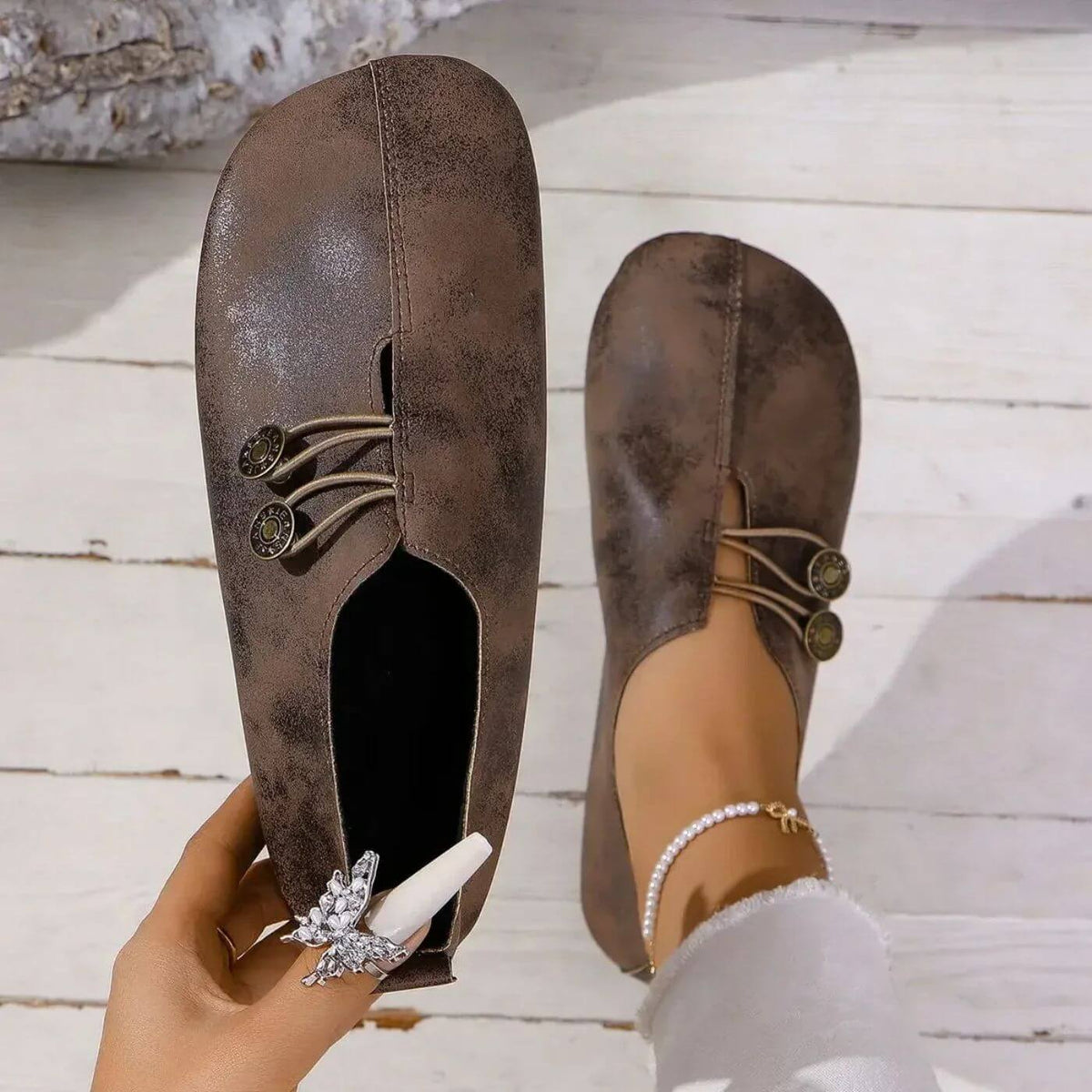 Women's Slip-On Shoes Round Toe Flat Sole Casual