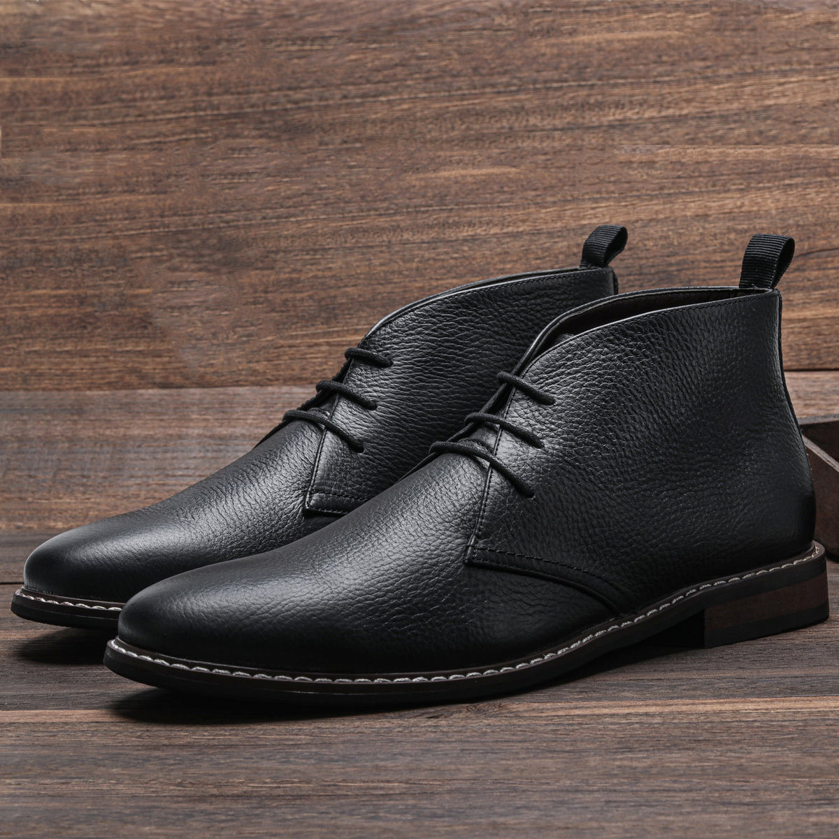 Pembroke Leather Chukka Boots