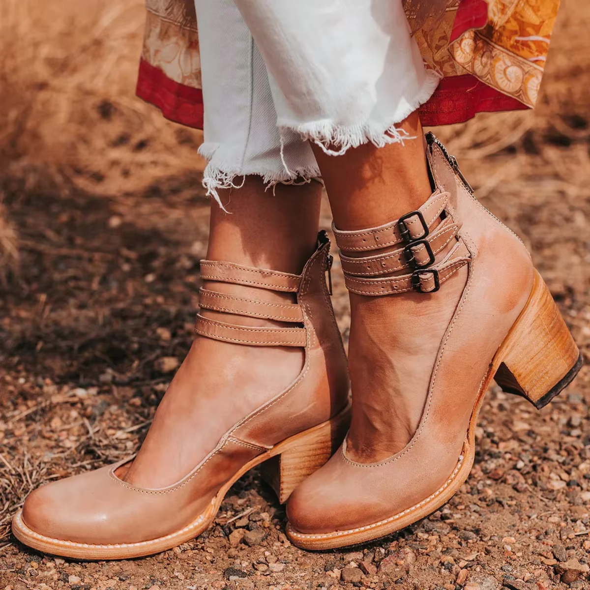 Women’s Buckle Strap Block Heel Shoes