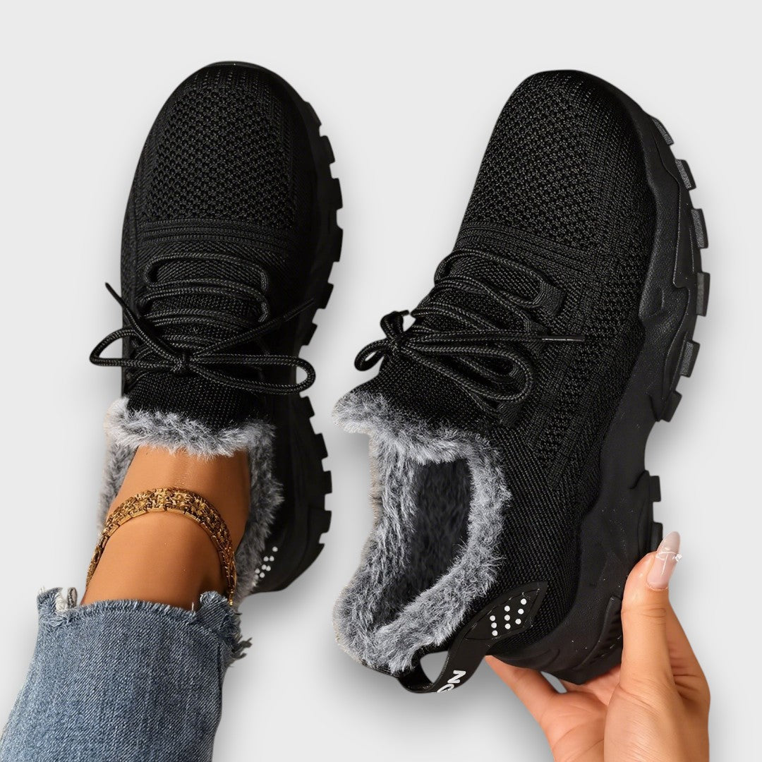 Women's Lace-Up Winter Trainers with Faux Fur Lining