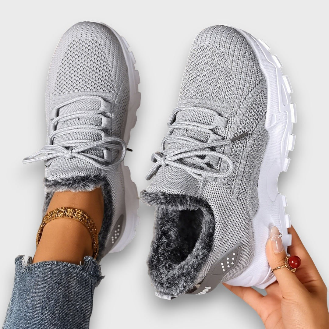Women's Lace-Up Winter Trainers with Faux Fur Lining