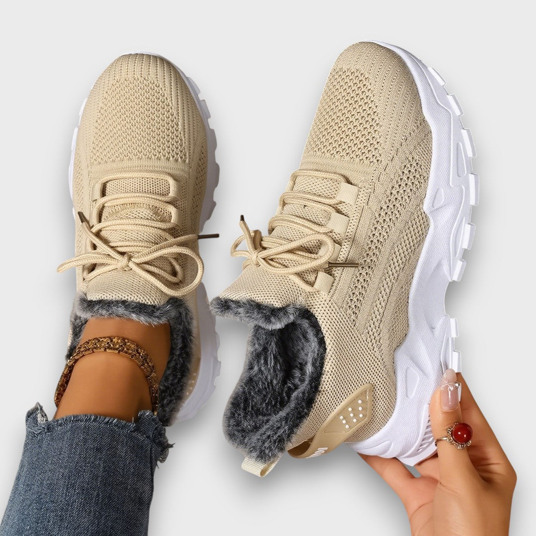 Women's Lace-Up Winter Trainers with Faux Fur Lining