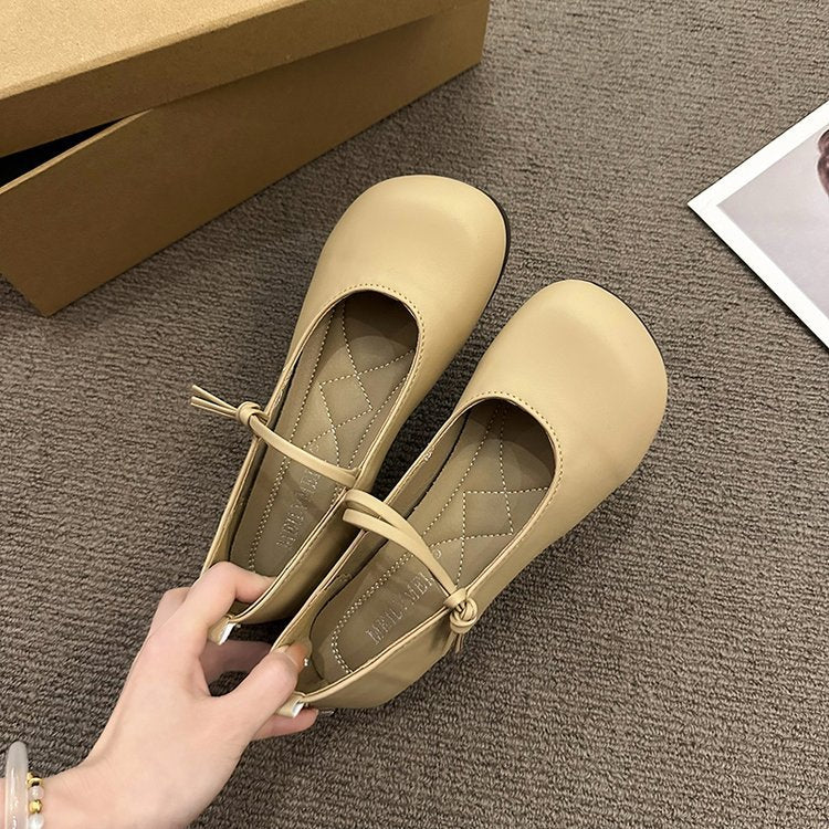 Women's Mary Jane Flats with Ankle Strap and Round Toe
