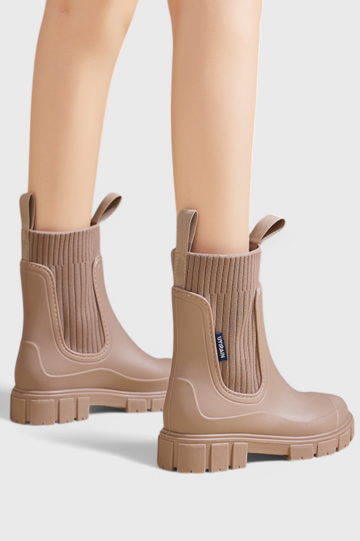 Octavia | Slip-On Ankle Boots