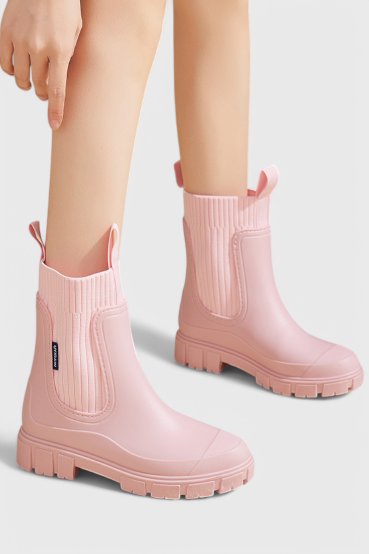 Octavia | Slip-On Ankle Boots