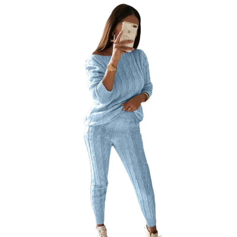 Women’s Cable Knit Jumper and Jogger Set with Wide Neckline – Relaxed Two-Piece Lounge Outfit with Cuffed Trousers for Autumn and Winter