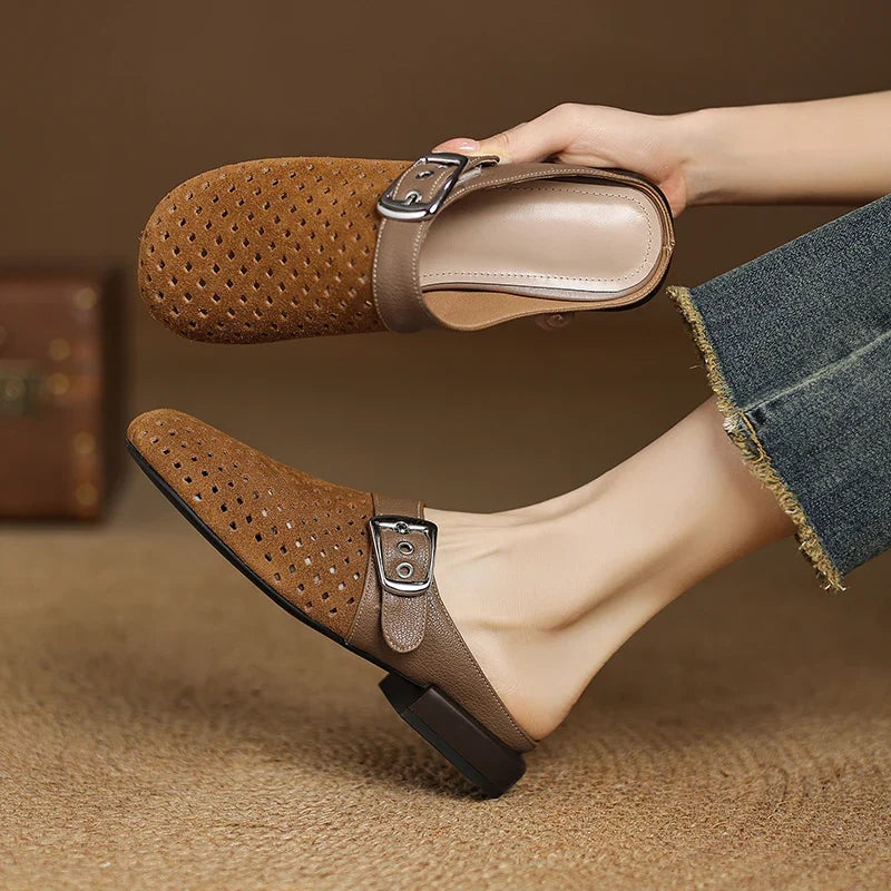 Carmen Clogs
