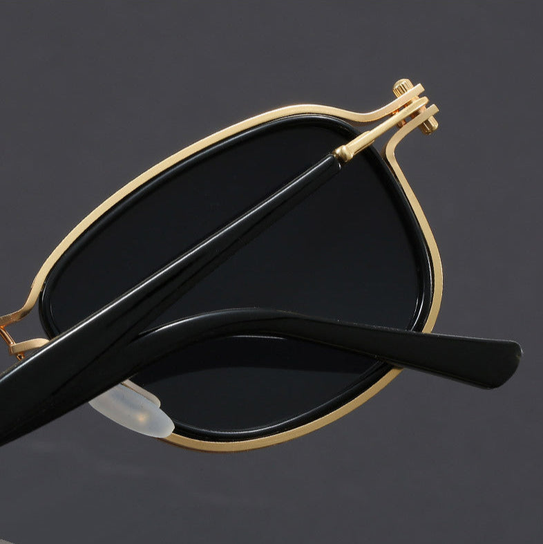 Savon Shades