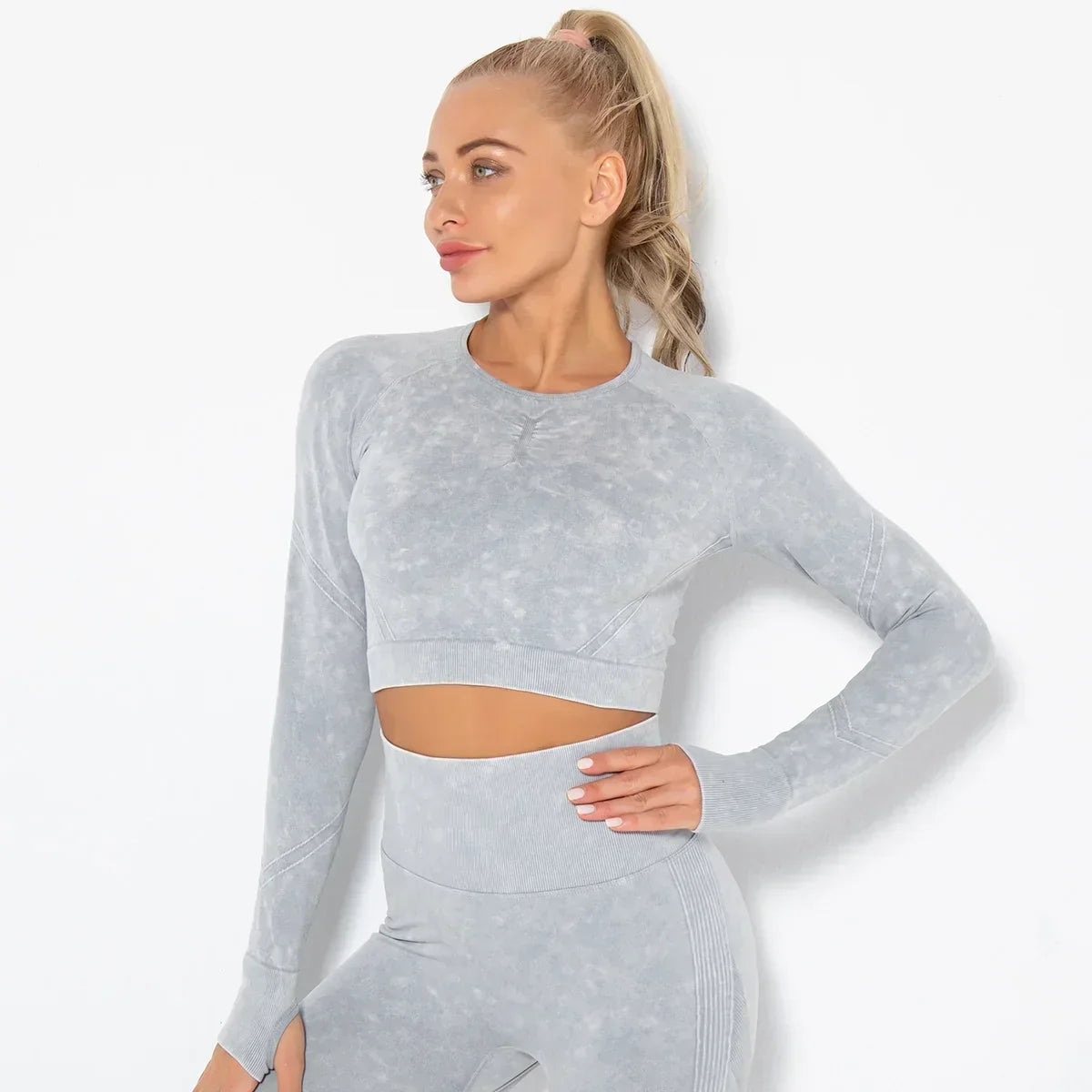 Women's Seamless Cropped Yoga Top Long Sleeve Crew Neck