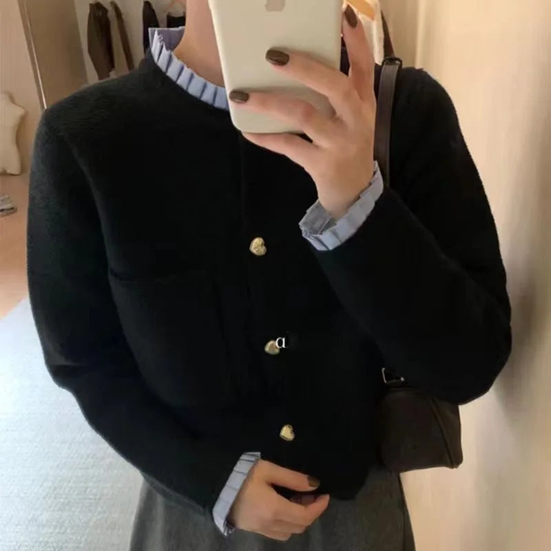 Bellaria Pearl Style Button Cardigan