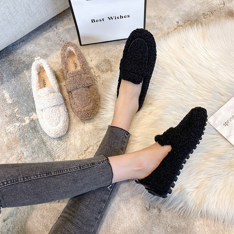 Azida - Comfortable, elegant, and cozy shoes