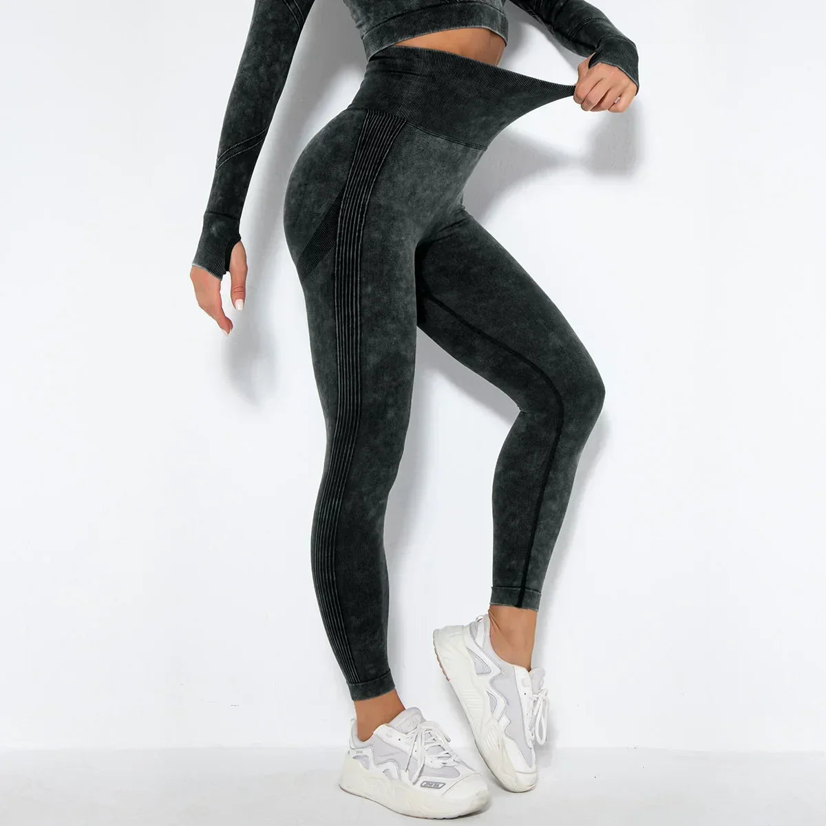 Women's Seamless Cropped Yoga Top Long Sleeve Crew Neck