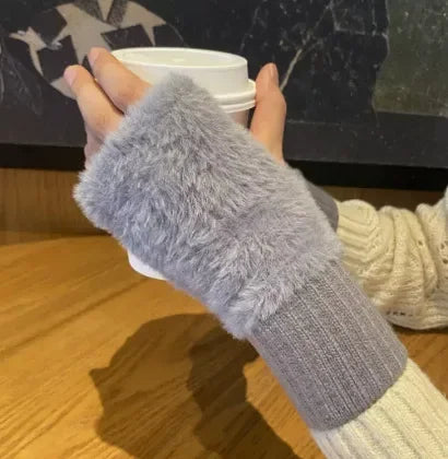 Serona Fleece Fingerless Warmers