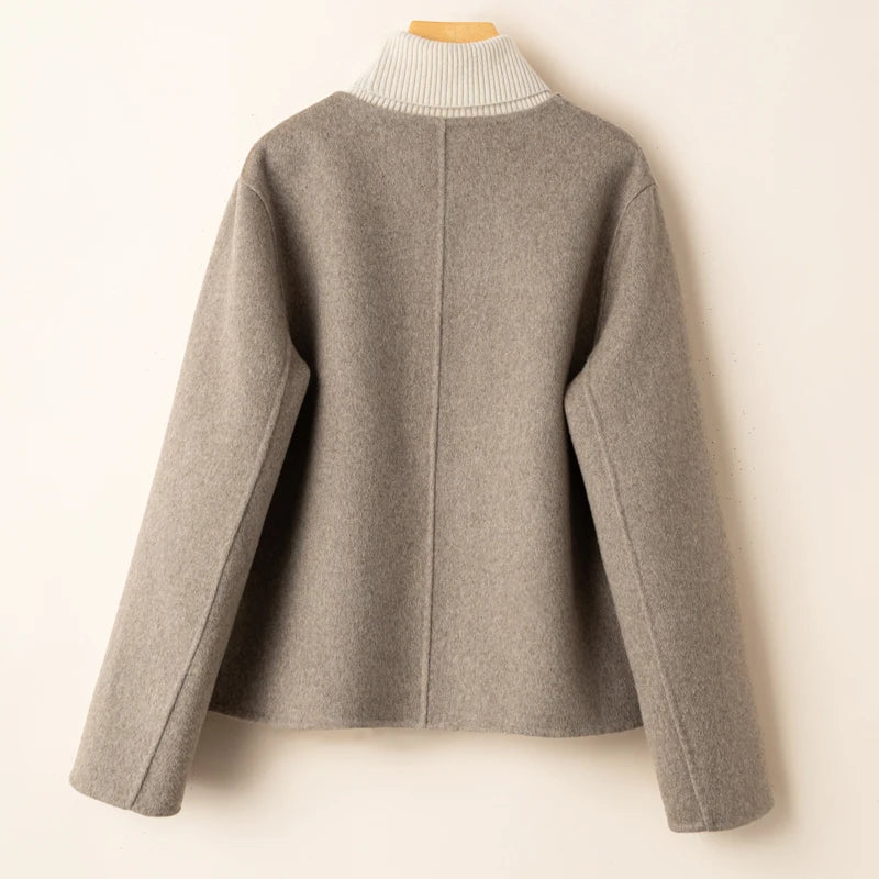 Women's Elegant Cropped Wool Blend Jacket with Round Neck and Button Front – Relaxed Fit Short Tailored Outerwear with Patch Pockets and Long Sleeves for Smart Casual Office Wear and Autumn Spring Layering