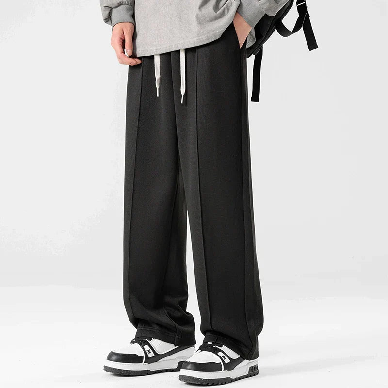 Elwood Relaxed Fit Sweatpants