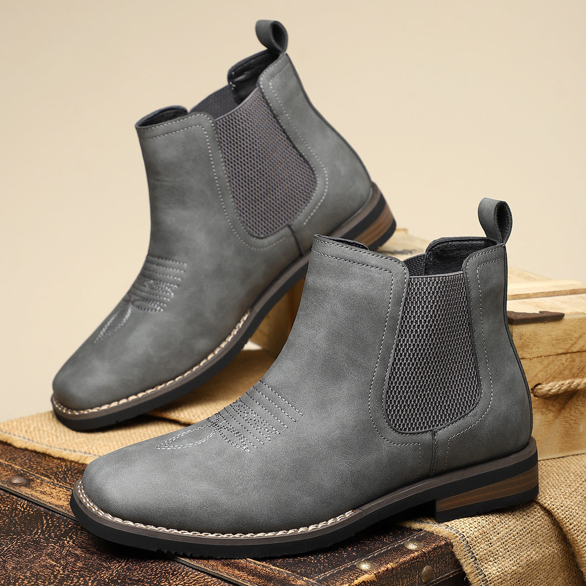 CLASSIC LEATHER MEN'S BOOTS