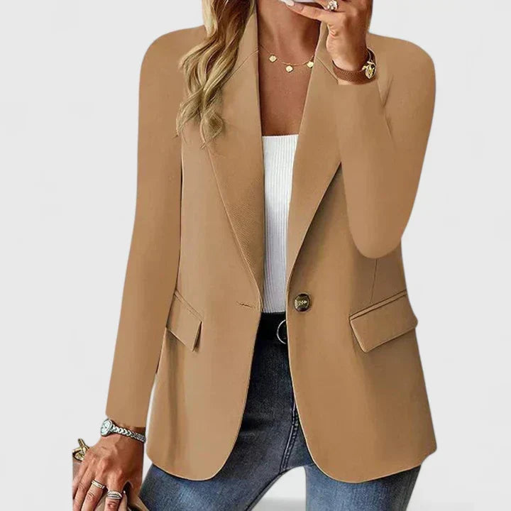 Women's Blazer with Tailored Fit and Classic Design
